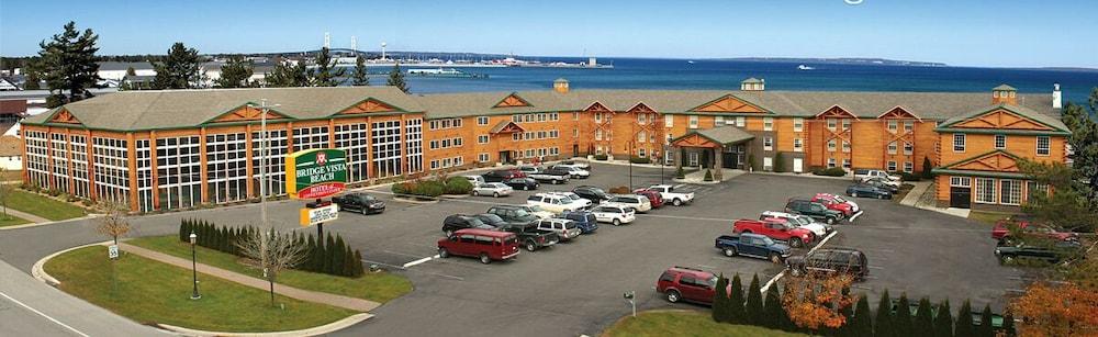 Bridge Vista Beach Hotel And Convention Center Mackinaw City Dış mekan fotoğraf