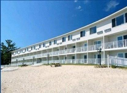 Bridge Vista Beach Hotel And Convention Center Mackinaw City Dış mekan fotoğraf